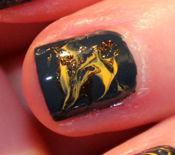 A super close up of the blended colors in this nail art design. 